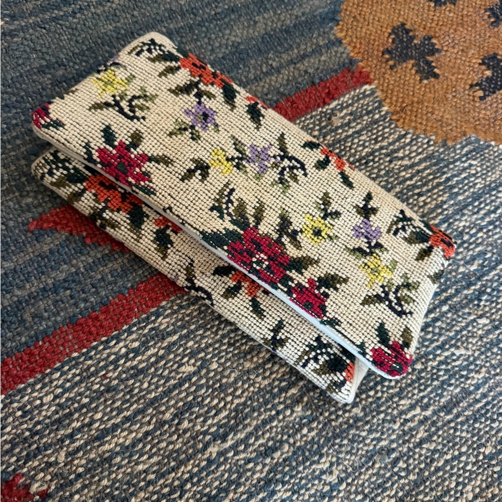 1940s Floral Needlepoint Clutch